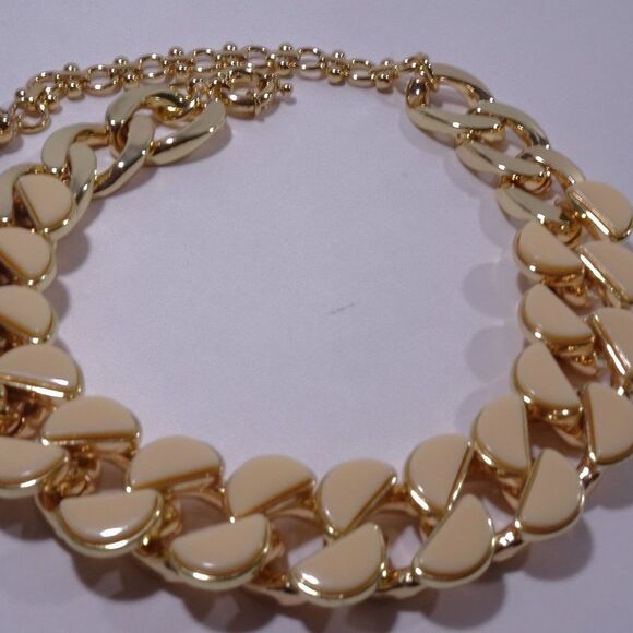 Neiman Marcus Lee Angel Curb Enamel Brass Necklace NWT 350 Cream Gold - Picture 2 of 9